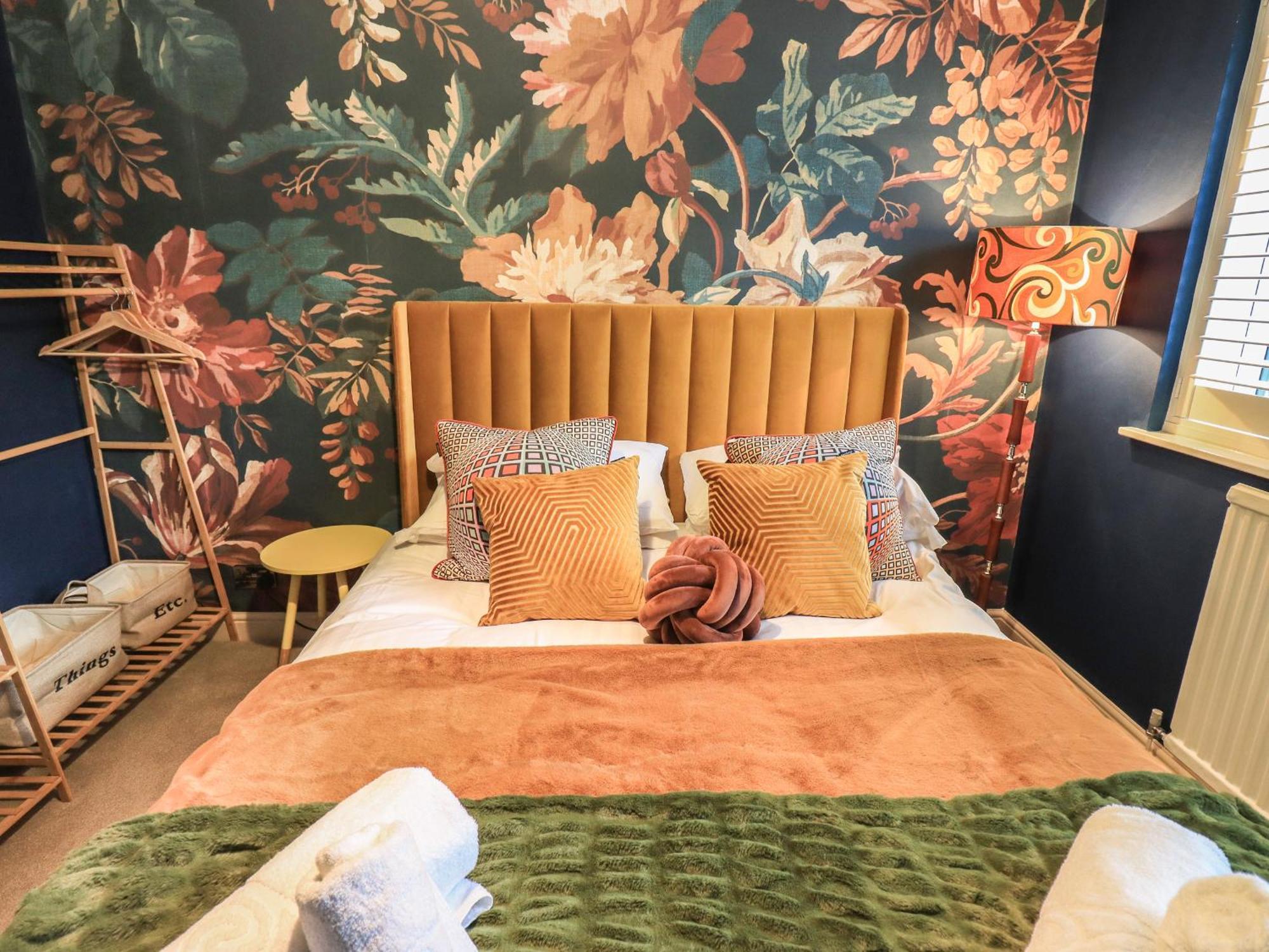 Tipsy Bee Villa Уиндермер Екстериор снимка